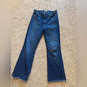 Mother- Classic Blue Women's Jeans Hustler Ankle  Fray in Home Movies